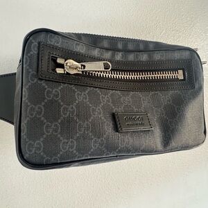 GUCCI GG CROSSBODY BAG